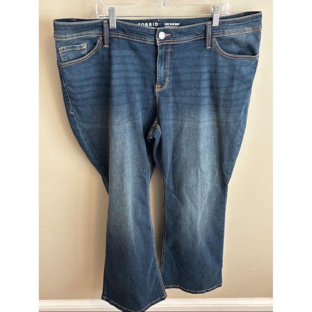 Torrid luxe slim boot jeans size 22S